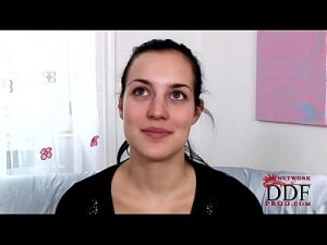 Carmen Croft – Flawless babe shows everything (casting)